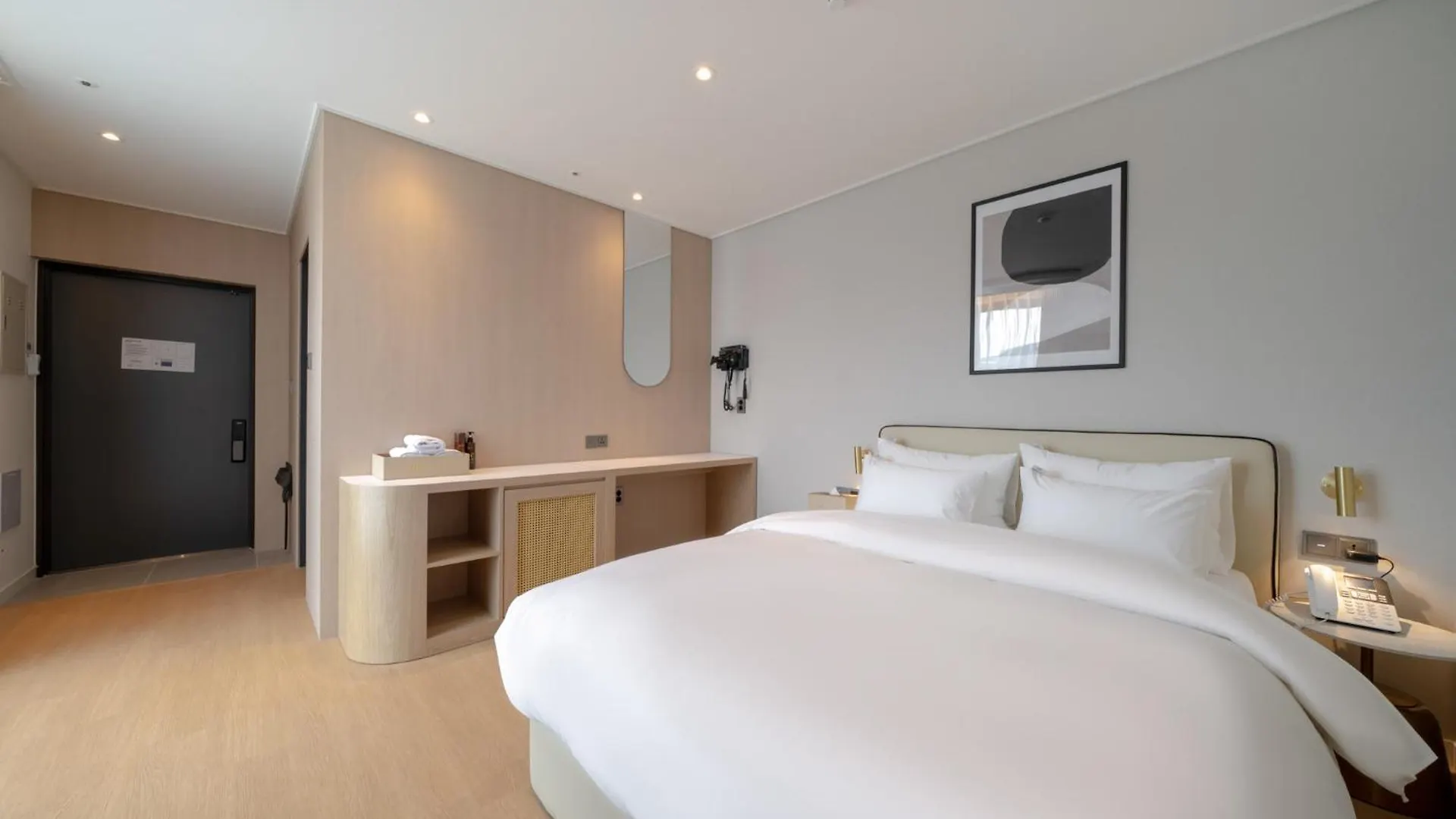 H Avenue Incheon Seogu Hotel