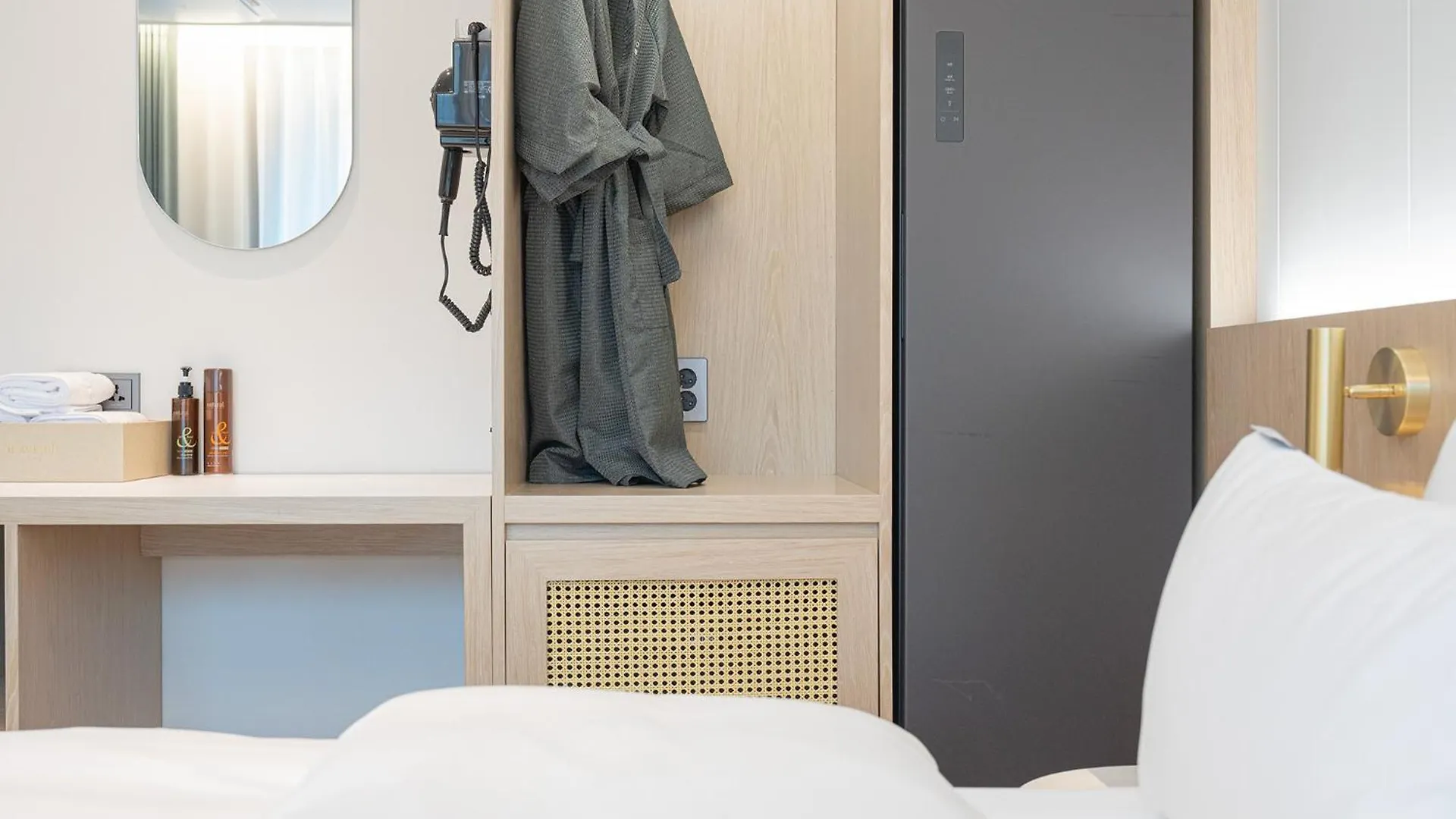 H Avenue Incheon Seogu Hotel