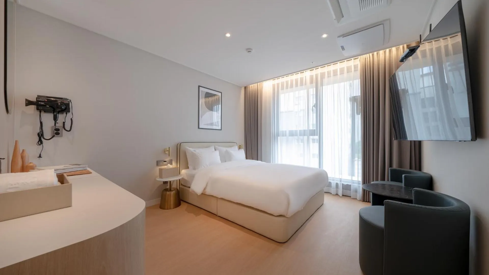 H Avenue Incheon Seogu Hotel