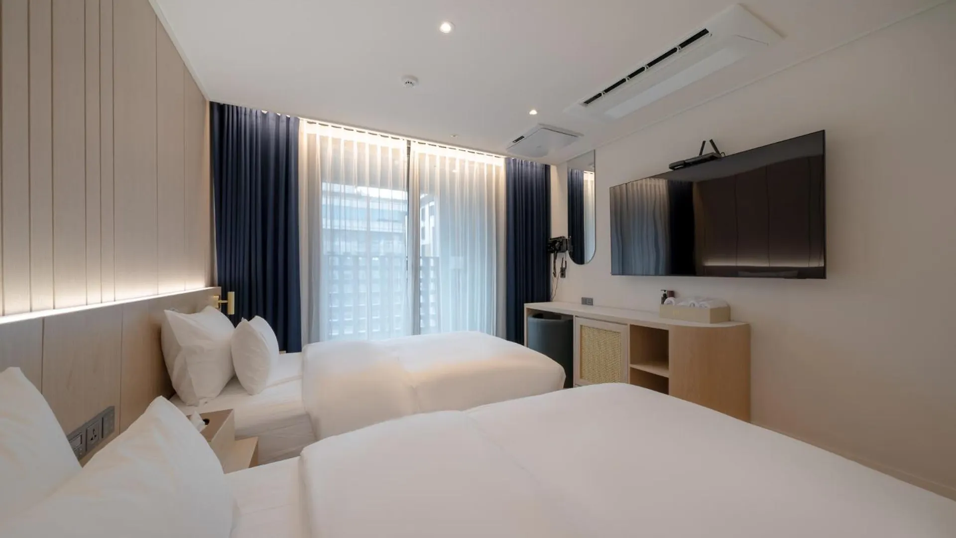 H Avenue Incheon Seogu Hotel 0*,